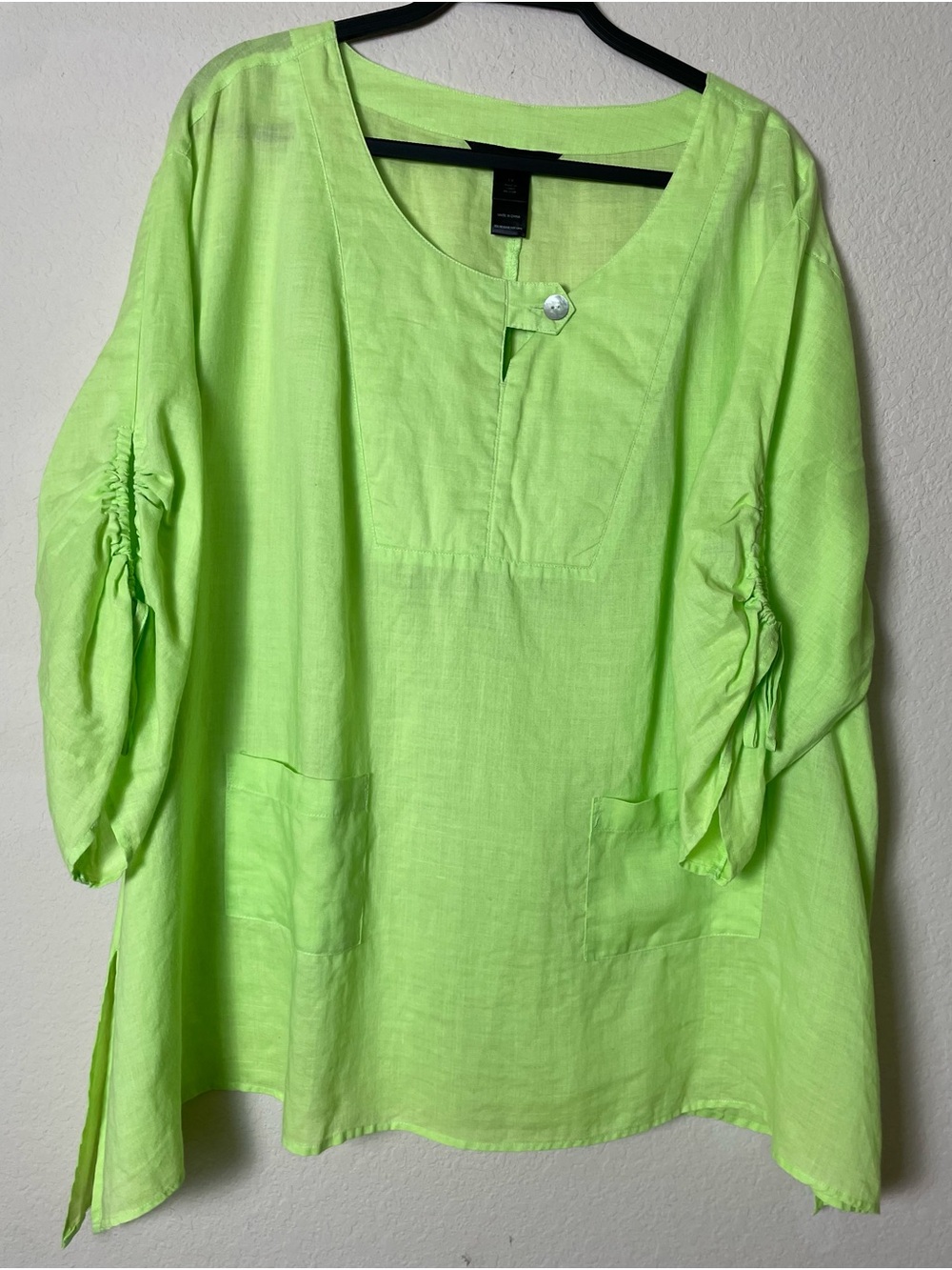 Ali Miles Neon Lime Tunic Top | Ruched 3/4 Sleeves | Size 1X